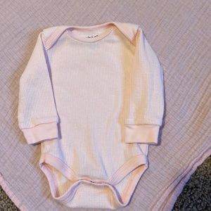 Chickpea 0 to 3 month bodysuit long sleeve